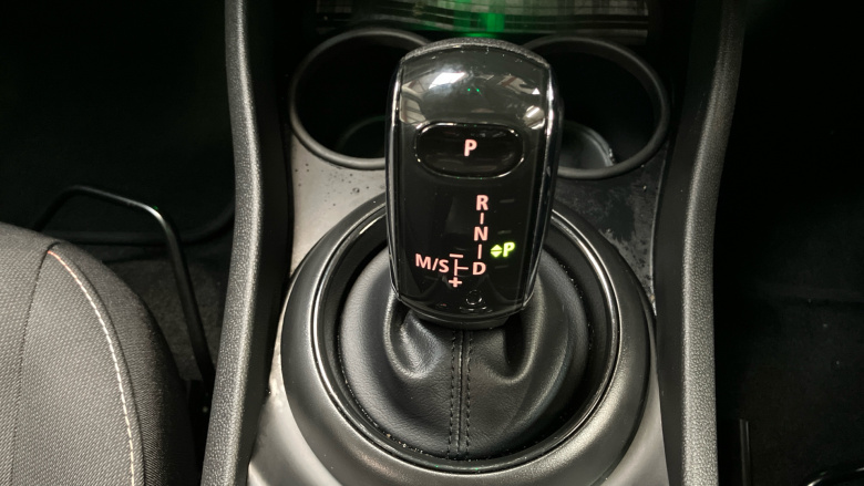 MINI Clubman 1.5 Cooper Exclusive 6dr Auto [Comfort/Nav+ Pack] Petrol Estate